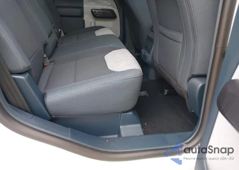 2025 Ford Maverick Xlt z USA, uszkodzony, nr VIN 3FTTW8J30SRA47986